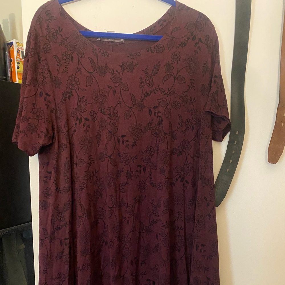 Plus size Floral T-shirt dress